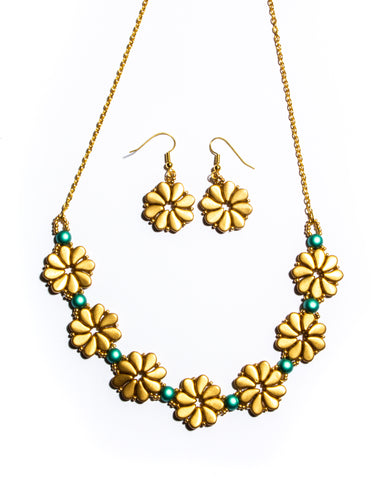 Necklace and Earring Gold Flower w/turquoise bead